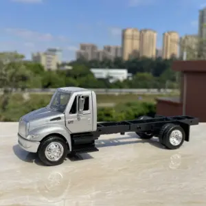1:43 Scale Diecast Truck Model for Collectors 7 S61dfbe2f4fc74d30b89824d63e1ac770h