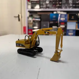 1:87 CAT 315C Excavator Miniature Model 6 S6219c1d55ece49bd82fc2e48502cb8e1g