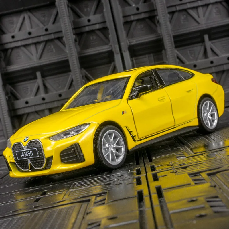 BMW I4 M50 1:34 Scale Alloy Model Car 5 BMW I4 M50 1:34 Scale Alloy Model Car - Image 5