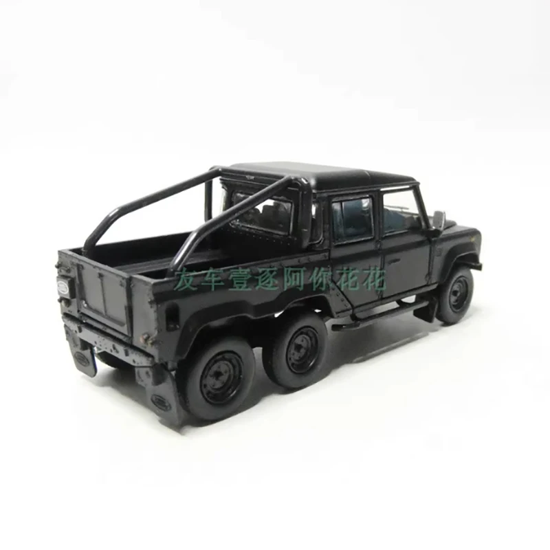 Land Rover Defender 110 Model 1/64 Scale 3 Land Rover Defender 110 Model 1/64 Scale - Image 3