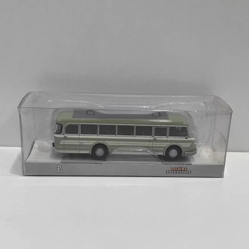 Vintage IFA Bus Model 1:87 Collectible 1 Vintage IFA Bus Model 1:87 Collectible