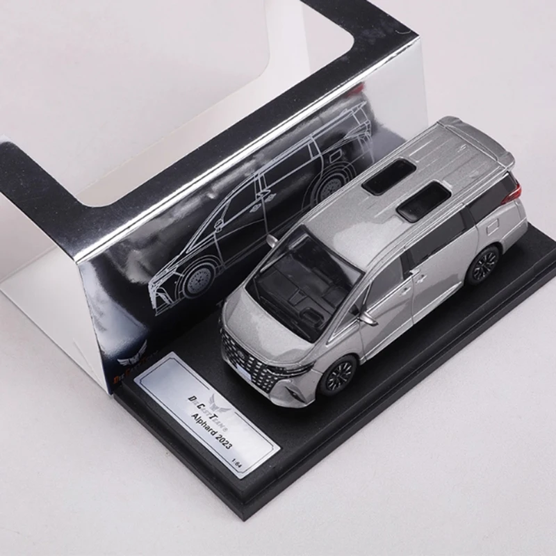 1:64 Alphard MPV Diecast Model Collection 5 1:64 Alphard MPV Diecast Model Collection - Image 5