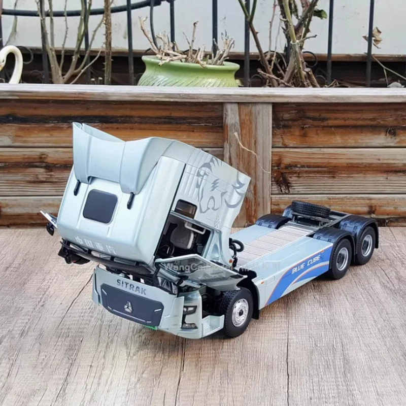 1:24 Scale Diecast Shandeka 513 Blue Cube Model 4 1:24 Scale Diecast Shandeka 513 Blue Cube Model - Image 4