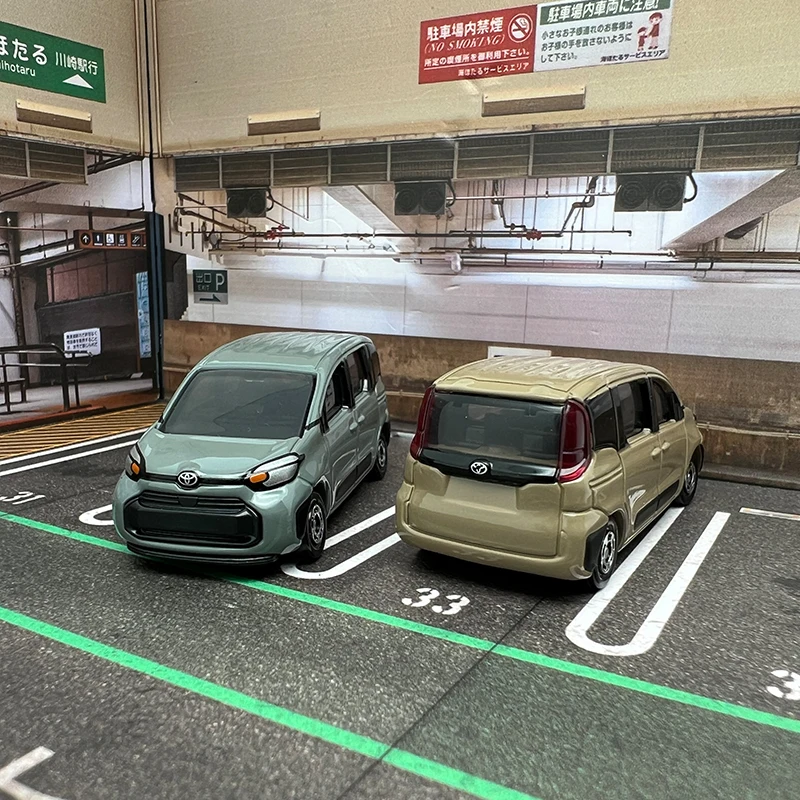 Toyota Sienta Miniature Diecast Model - 7cm Display Piece 2 Toyota Sienta Miniature Diecast Model - 7cm Display Piece - Image 2