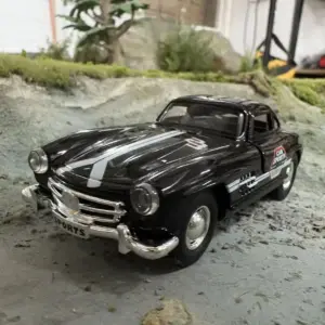 Vintage 1:36 Scale Retro Racing Car Model 15 S646162d76eee4da4ba897d852af930b0y