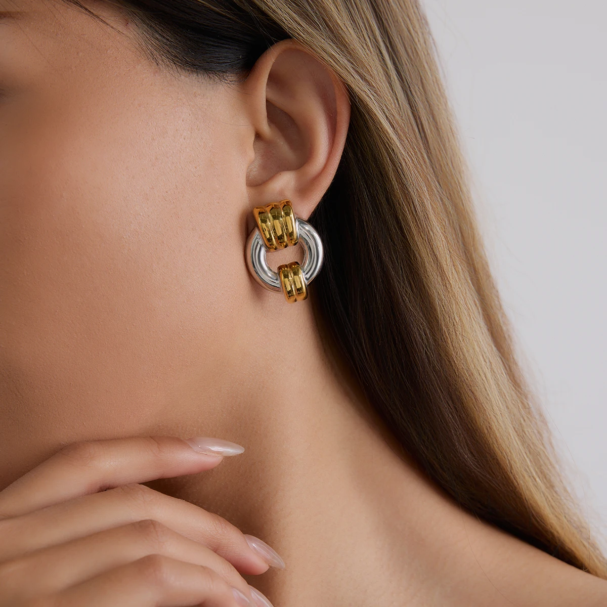 Minimalist Gold Stainless Steel Circular Earrings 3 Minimalist Gold Stainless Steel Circular Earrings - Image 3