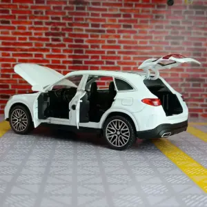 Mercedes-Benz GLC400 1:32 Diecast Model Car 19 S648e668104aa482f9aa9a3ddbd3929a1u