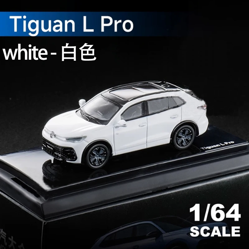 Black 1/64 Scale Passat Pro Diecast Model 7 Black 1/64 Scale Passat Pro Diecast Model - Image 7