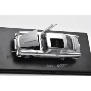 Aston Martin DB5 1:43 Diecast Model Collection 8 S651173deddd343259f83e3783ea3fc0aa