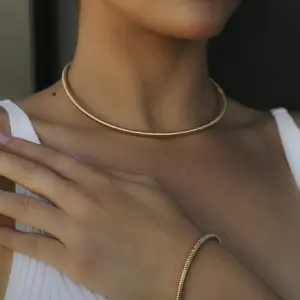 S65625d2ee9074a0cb6b9cad89112256bm