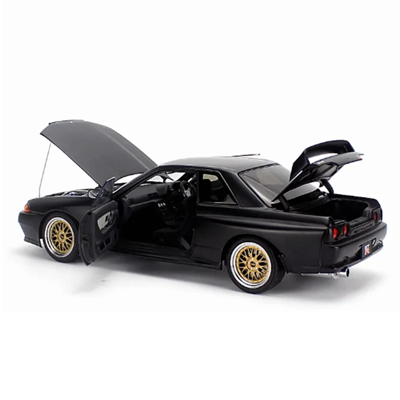 Nissan GTR R32 1:18 Diecast Model Collection 5 Nissan GTR R32 1:18 Diecast Model Collection - Image 5