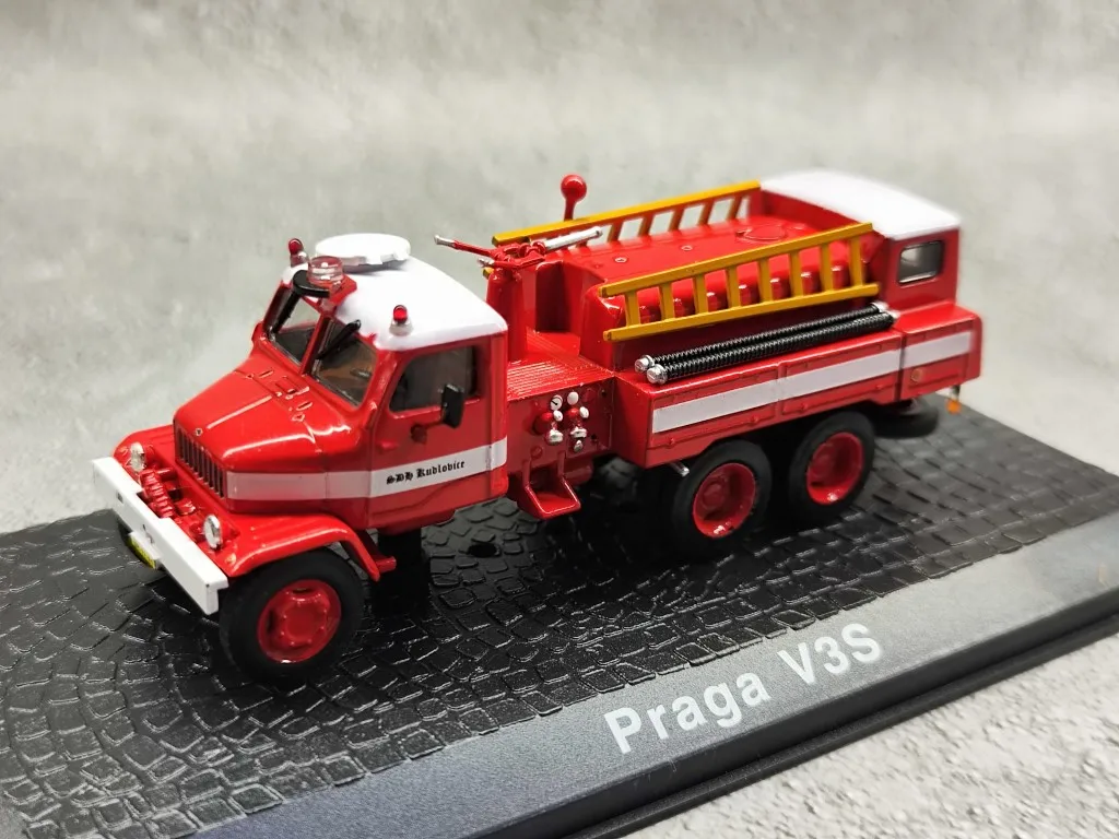 Vintage & Modern Fire Truck Diecast Collection 2 Vintage & Modern Fire Truck Diecast Collection - Image 2
