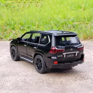 Black Diecast SUV Model 1/32 Scale 11 S660dfcb2c3c7480881fedb2cc589481fb