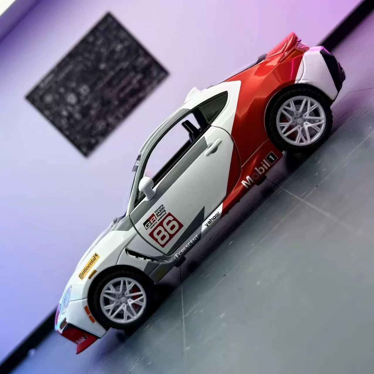 Toyota GR86 1:32 Scale Diecast Model 5 Toyota GR86 1:32 Scale Diecast Model - Image 5