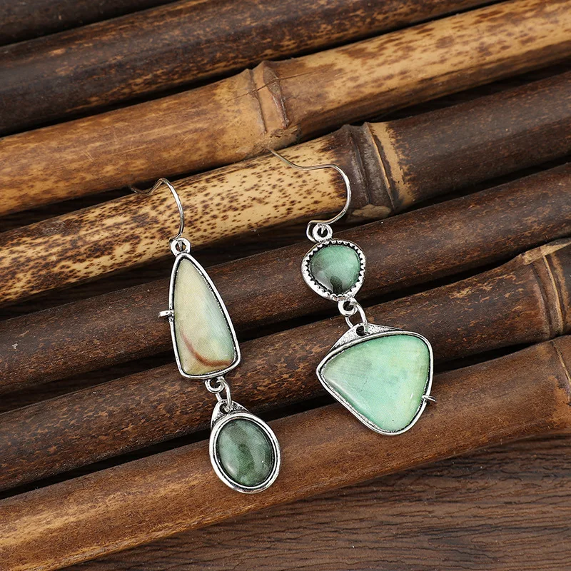 Vintage Organic Green Stone Earrings for Women 2 Vintage Organic Green Stone Earrings for Women - Image 2