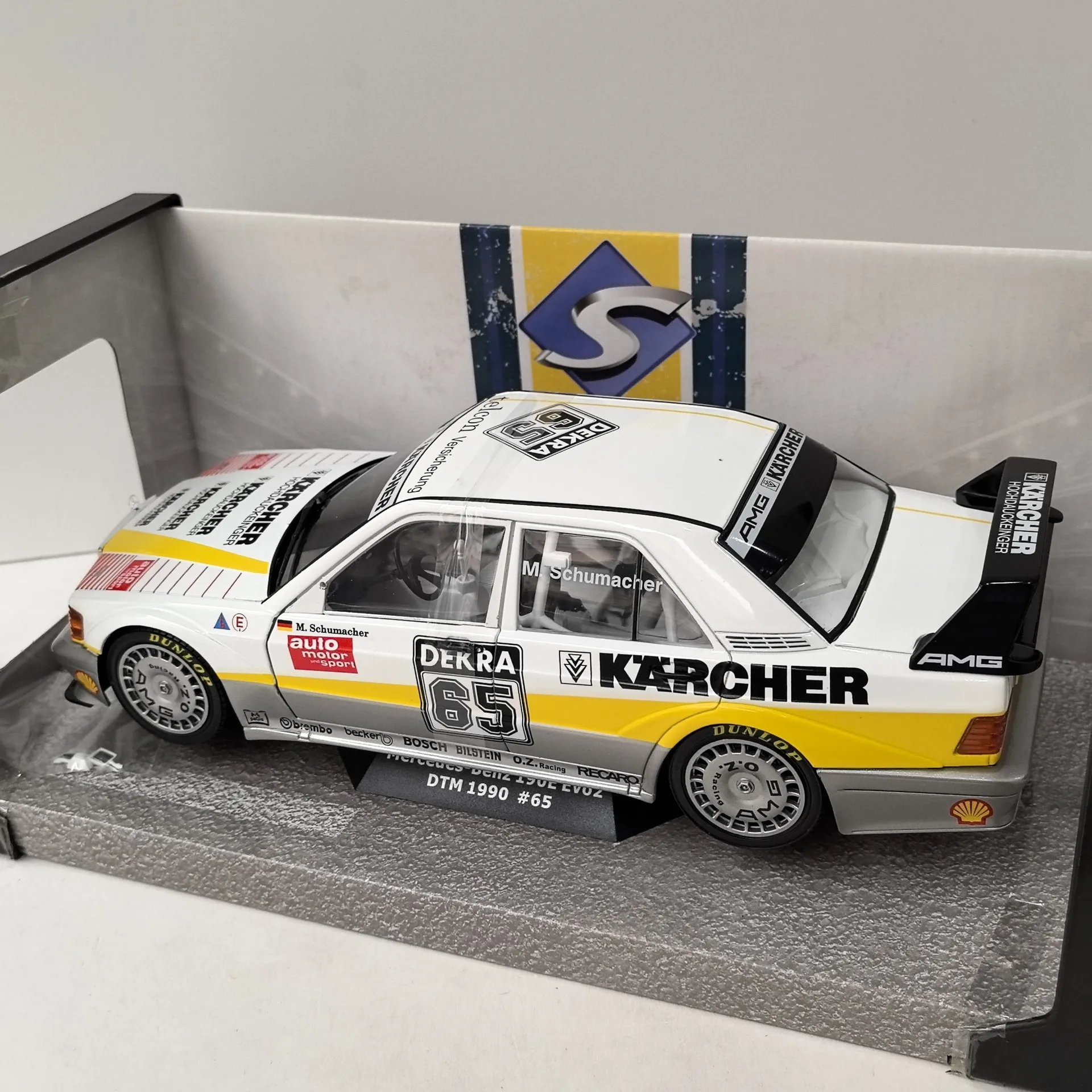 Mercedes-Benz 190E 1990 SOLIDO Scale Model 4 Mercedes-Benz 190E 1990 SOLIDO Scale Model - Image 4