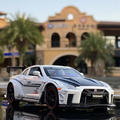1:32 Nissan GTR R35 Diecast Racing Model 6 1:32 Nissan GTR R35 Diecast Racing Model - Image 6