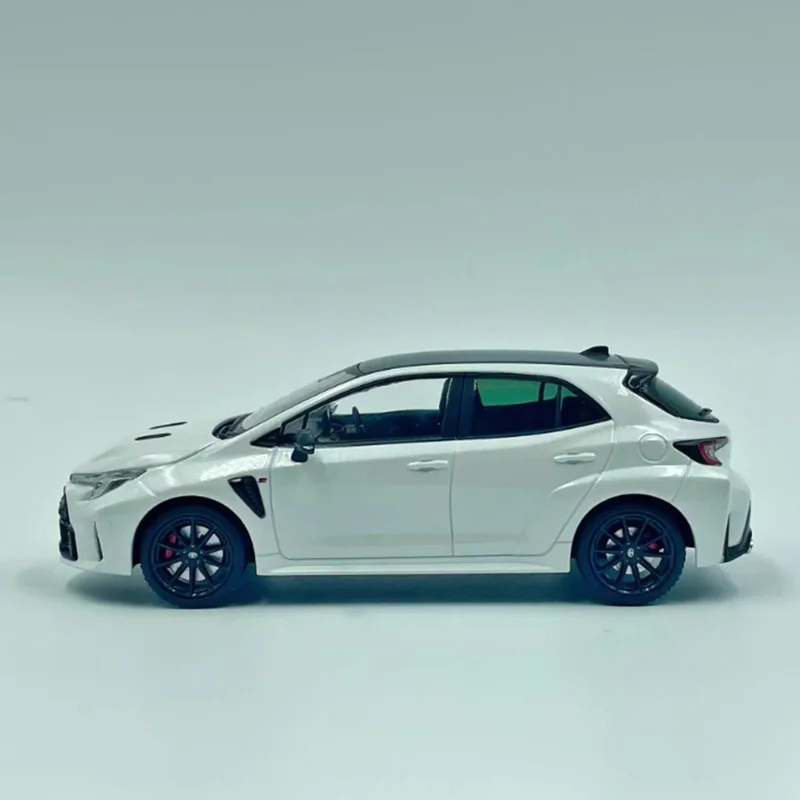 Toyota GR Corolla 1/30 Scale Diecast Model 3 Toyota GR Corolla 1/30 Scale Diecast Model - Image 3