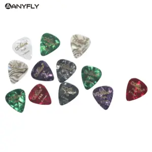 Premium Alice Guitar Picks Set with Gold Details 7 S66ec9d2c71344ae7b31fb86d7910a945t