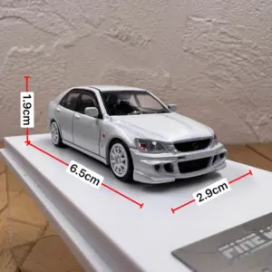 Silver Lexus IS200 Diecast Model 1/64 Scale