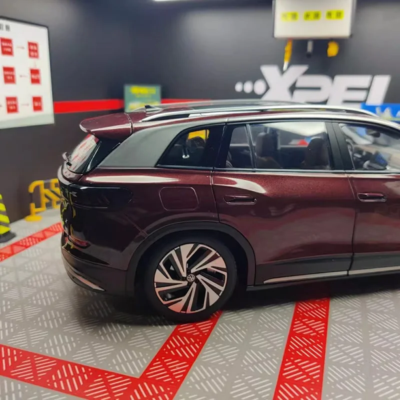 Volkswagen ID6X 1:18 Scale Alloy Car Model 2 Volkswagen ID6X 1:18 Scale Alloy Car Model - Image 2
