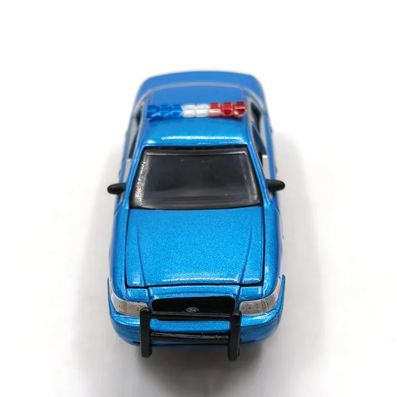 Blue Crown Victoria Police Model 1:64 Scale 3 Blue Crown Victoria Police Model 1:64 Scale - Image 3