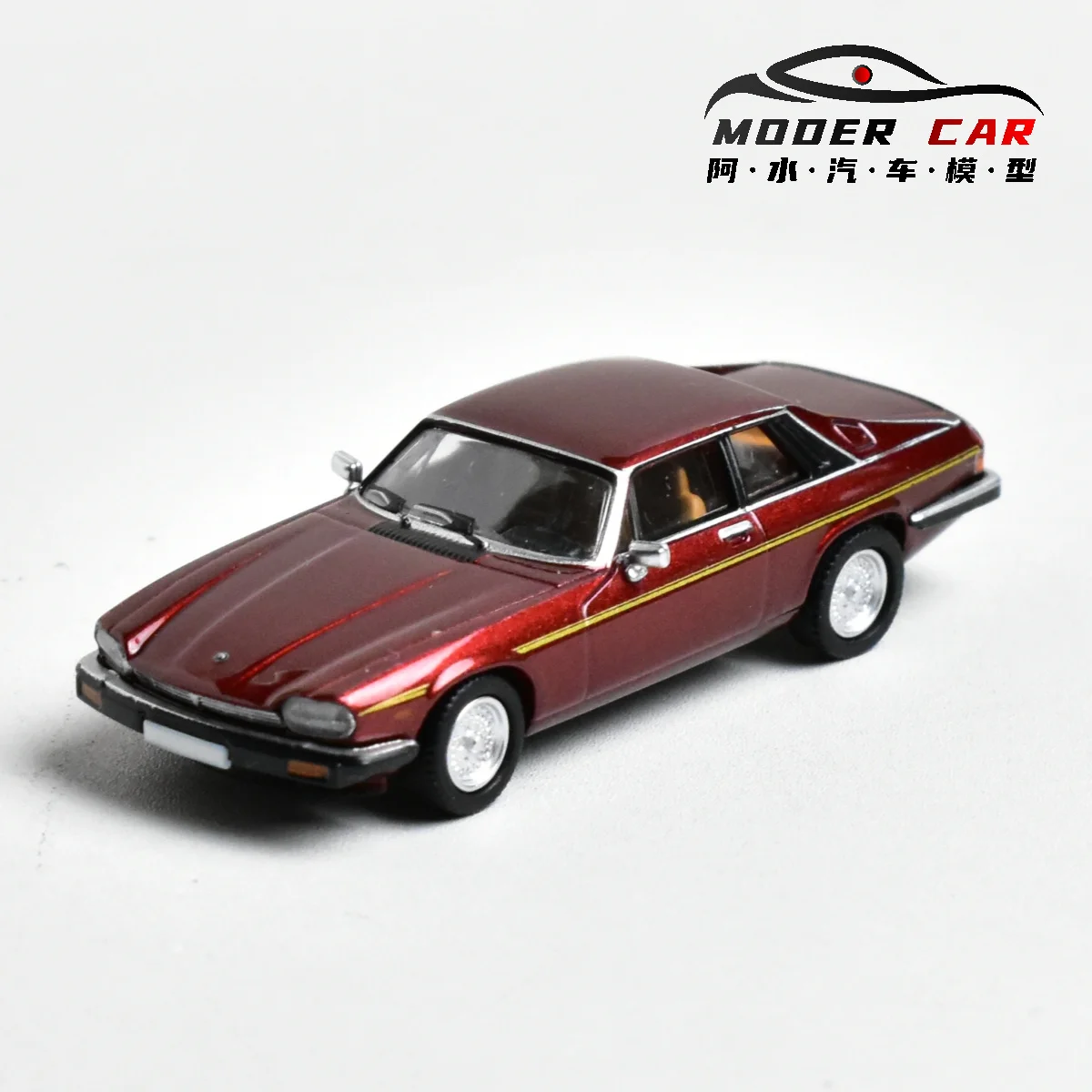 1982 Jaguar XJ-S Coupe Scale Model 1:87 2 1982 Jaguar XJ-S Coupe Scale Model 1:87 - Image 2
