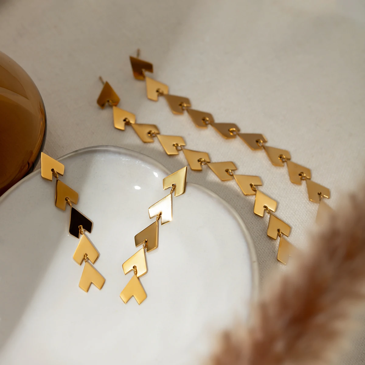 Stainless Steel Gold Arrowhead Earrings 4 Stainless Steel Gold Arrowhead Earrings - Image 4