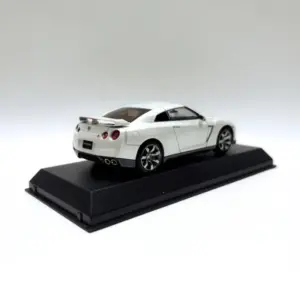 Nissan GT-R R35 2008 Diecast Model 1:43 Scale 8 S67b7af2dbd404fcab046eed9b4d07896L