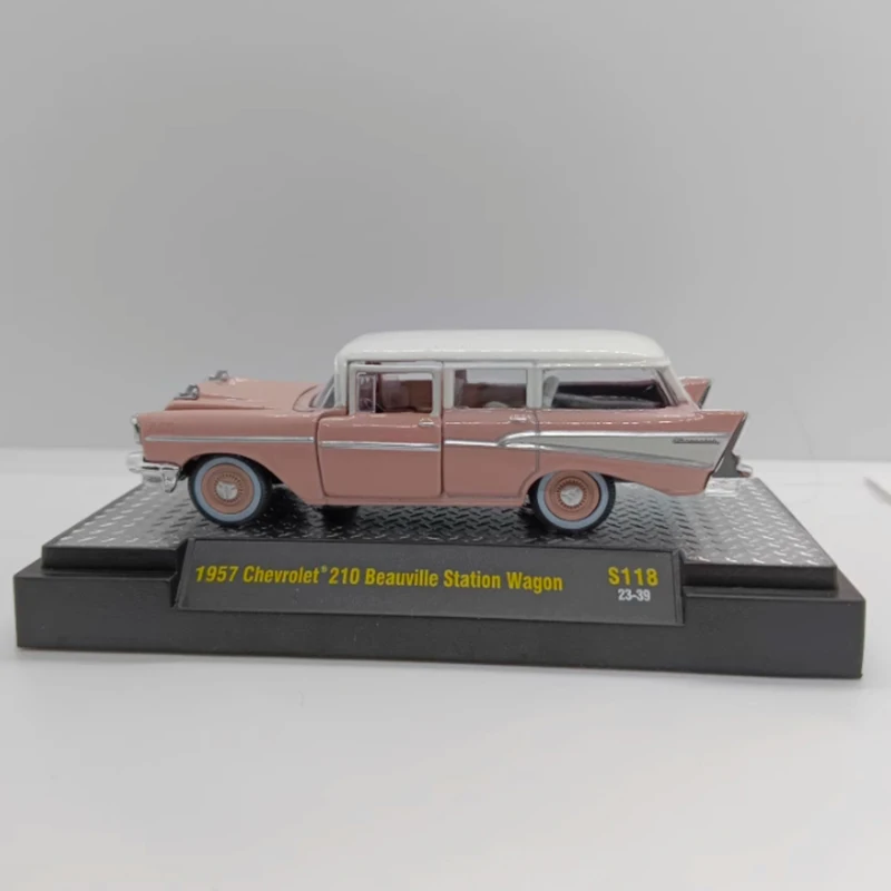 Vintage Diecast Car Set 1:64 Scale Collectible 6 Vintage Diecast Car Set 1:64 Scale Collectible - Image 6