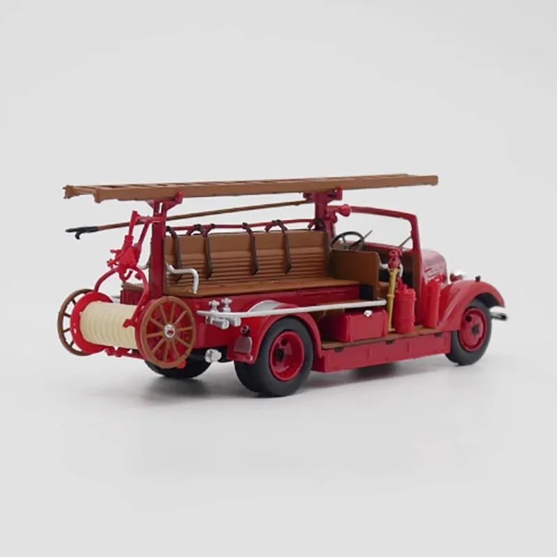 Vintage French Fire Engine Collectible Model 4 Vintage French Fire Engine Collectible Model - Image 4
