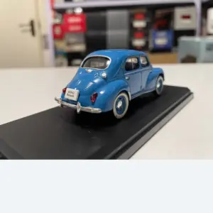 Vintage 1957 Hino 4CV Collector Model 9 S6869071a1afd4bce9554b02e116e73ebb