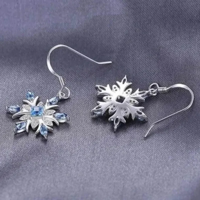 Elegant Snowflake Dangle Earrings with Cubic Zirconia 2 Elegant Snowflake Dangle Earrings with Cubic Zirconia - Image 2