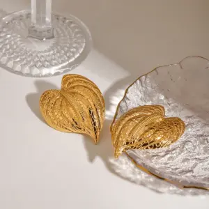 S6940107afc114bce9e32b2fccb8626fe6