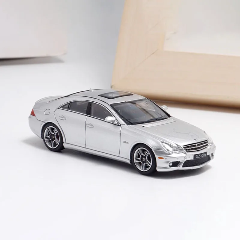 1:64 Scale Diecast Alloy Mercedes CLS 63 Model 6 1:64 Scale Diecast Alloy Mercedes CLS 63 Model - Image 6