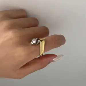 S69da216c20704c998efe149bdedaa7e8E