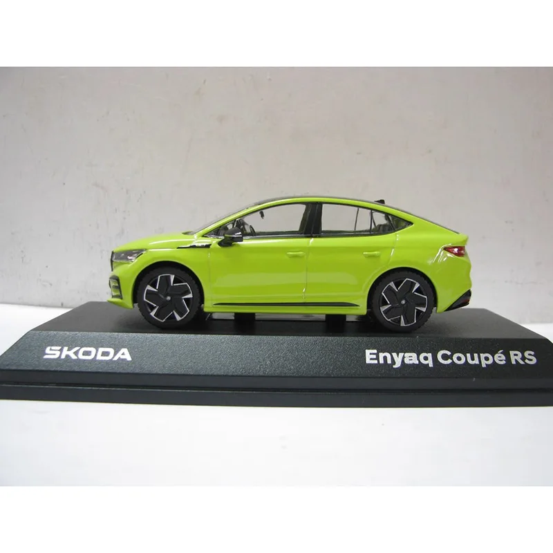 Vibrant Lime Green Skoda Coupe RS Model 3 Vibrant Lime Green Skoda Coupe RS Model - Image 3