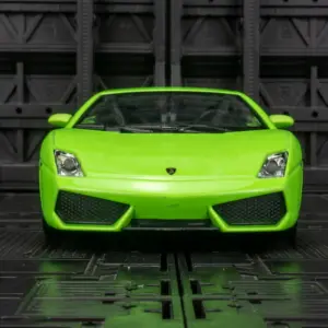 Vibrant Green Lamborghini Gallardo LP560-4 Model 7 S6a5d09f38eac4699b42800f53059e535j
