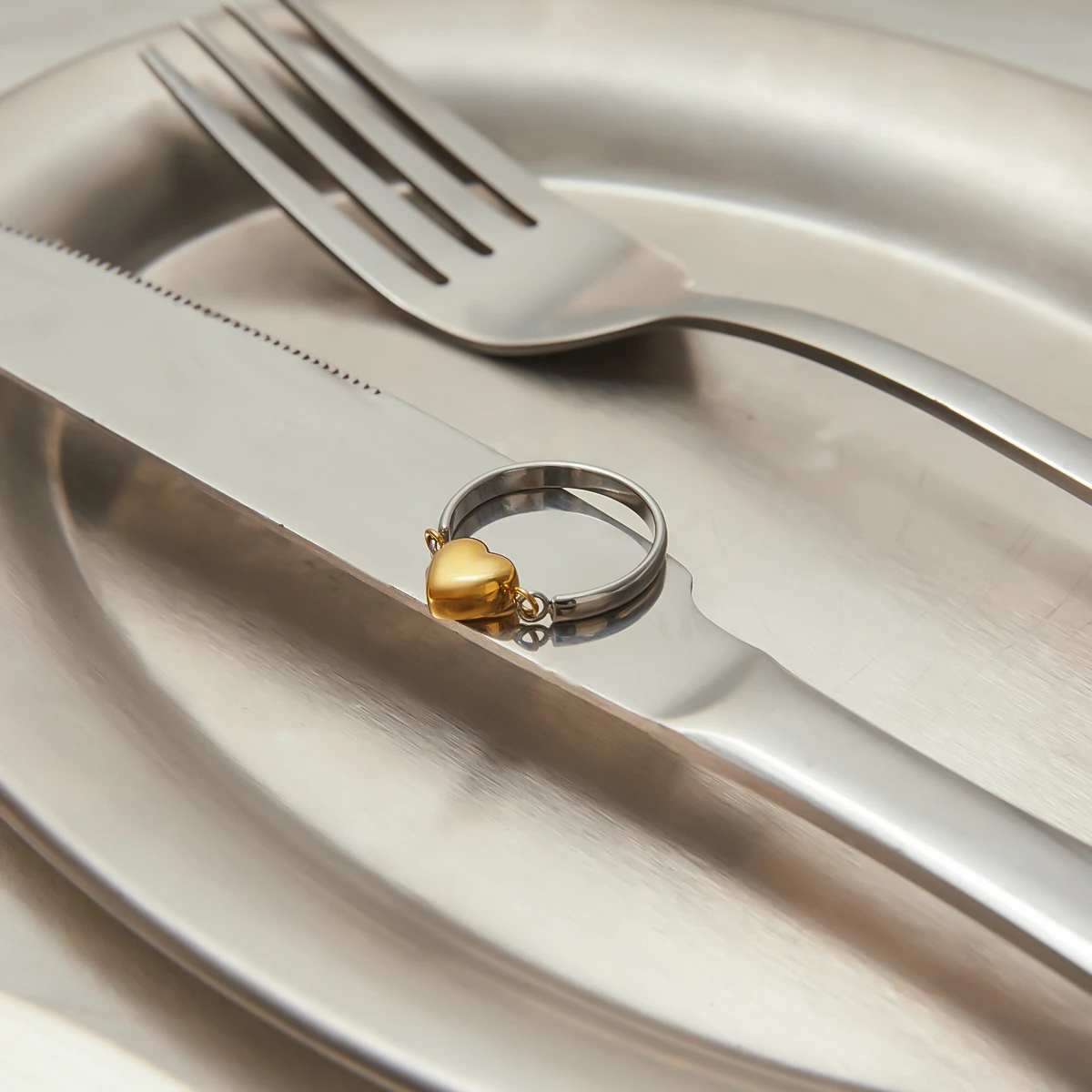 Reversible Stainless Steel Heart Ring for Women 6 Reversible Stainless Steel Heart Ring for Women - Image 6