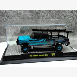 Vibrant Turquoise 1975 Silverado Diecast Model 11 S6ac4727a4238439180cfe22c287eeefau
