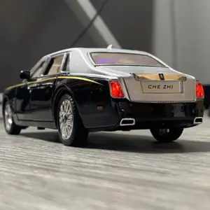 1:24 Rolls Royce Phantom Diecast Model 12 S6ac7da28b4254bdb8a97722c8a120f8b4