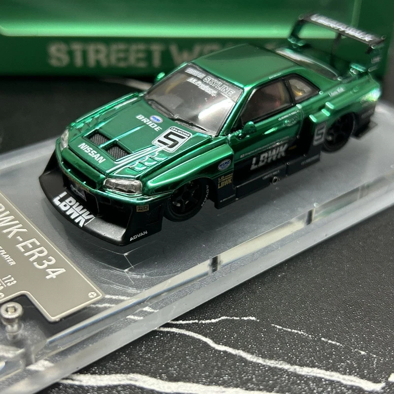 Takara Tomy Nissan GT-R ER34 Model Collectible 8 Takara Tomy Nissan GT-R ER34 Model Collectible - Image 8