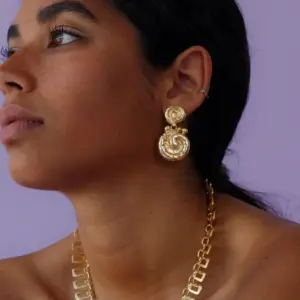 S6b6305d09ee04790b8b2aa7f4ee1fb4dY