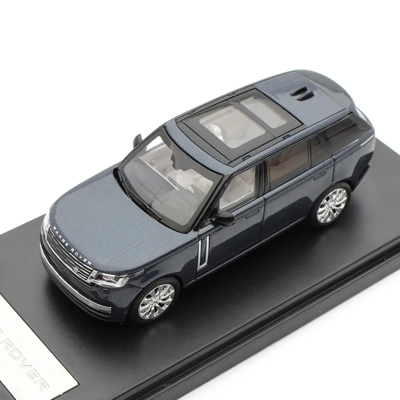 Luxury Diecast SUV Model 1:64 Scale in Black 9 Luxury Diecast SUV Model 1:64 Scale in Black - Image 9