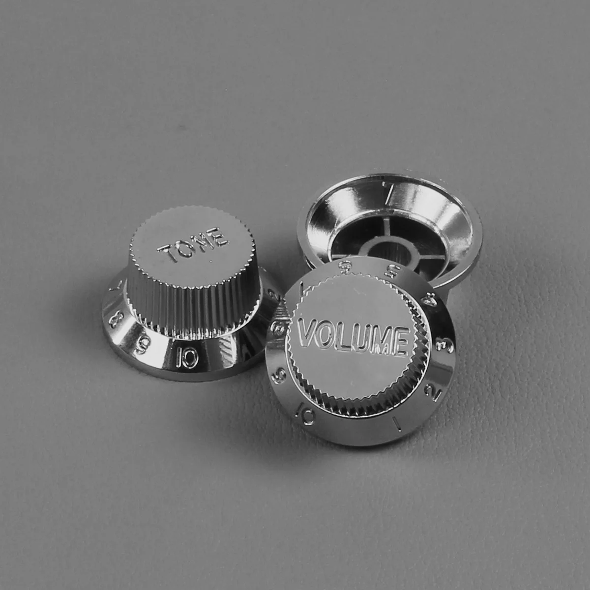 Silver Guitar Control Knob Set for Strat & Tele 6 Silver Guitar Control Knob Set for Strat & Tele - Image 6