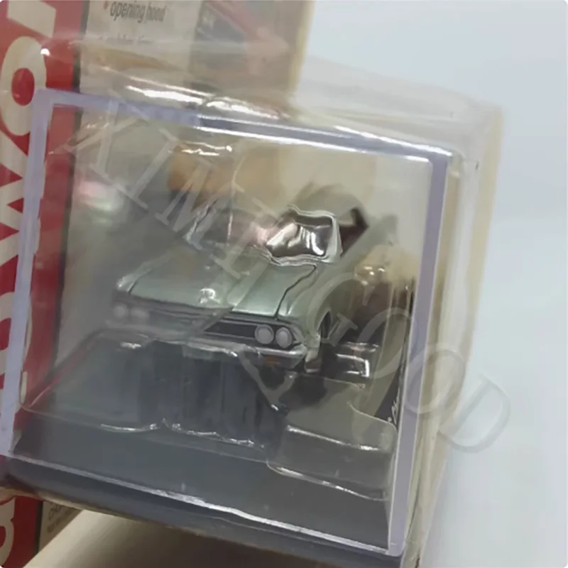 1966 Chevelle SS 396 Diecast Model Collectible 3 1966 Chevelle SS 396 Diecast Model Collectible - Image 3