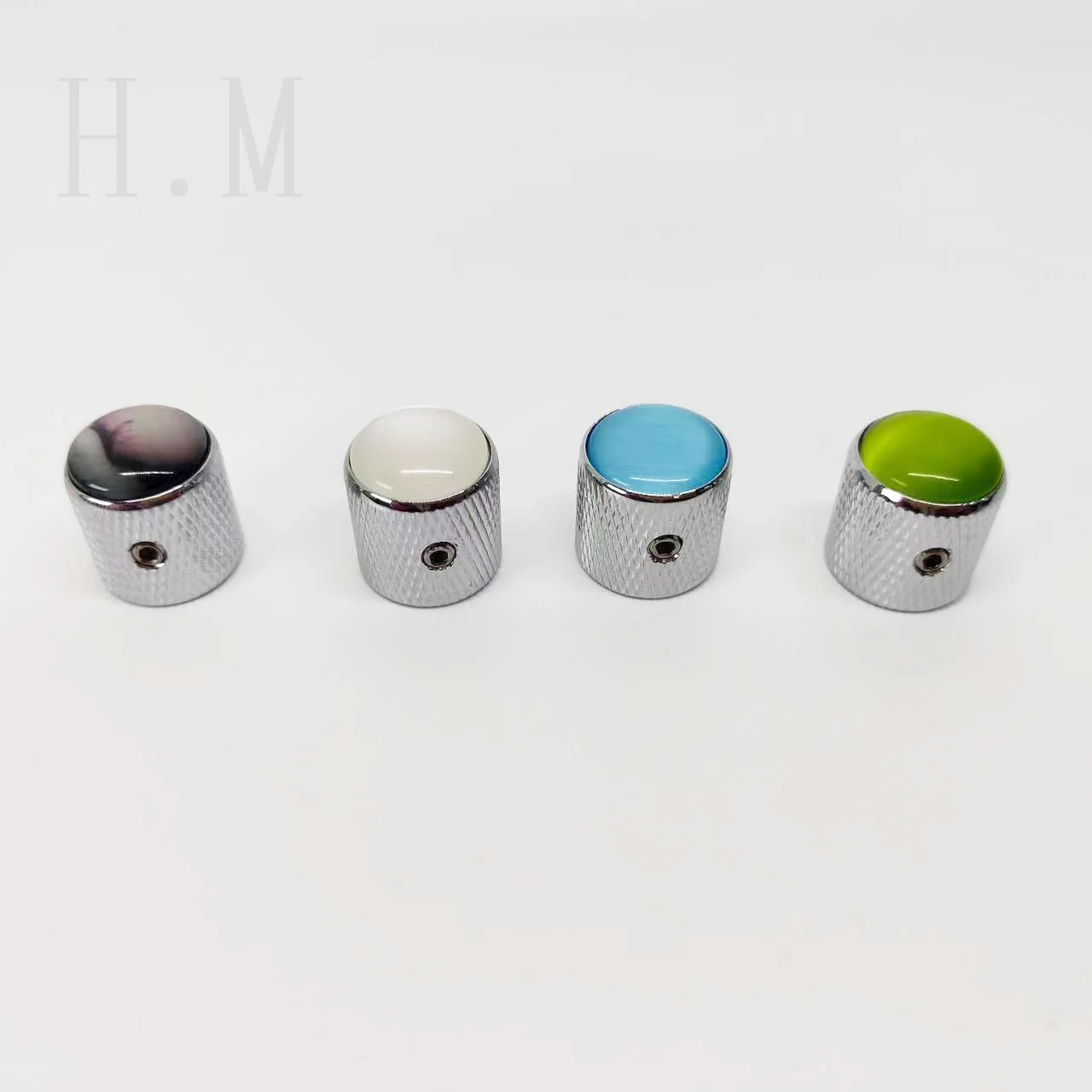 Vibrant Cat Eye Potentiometer Knobs for Guitar 2 Vibrant Cat Eye Potentiometer Knobs for Guitar - Image 2