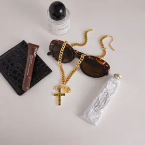 Stainless Steel Cross Pendant Necklace 12 S6c924e427bc449809e0c8cbb6d73ff5c8