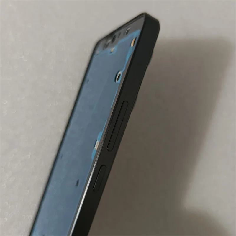 Xiaomi Redmi Note 13 Pro 5G Metal & Glass Back Cover 3 Xiaomi Redmi Note 13 Pro 5G Metal & Glass Back Cover - Image 3