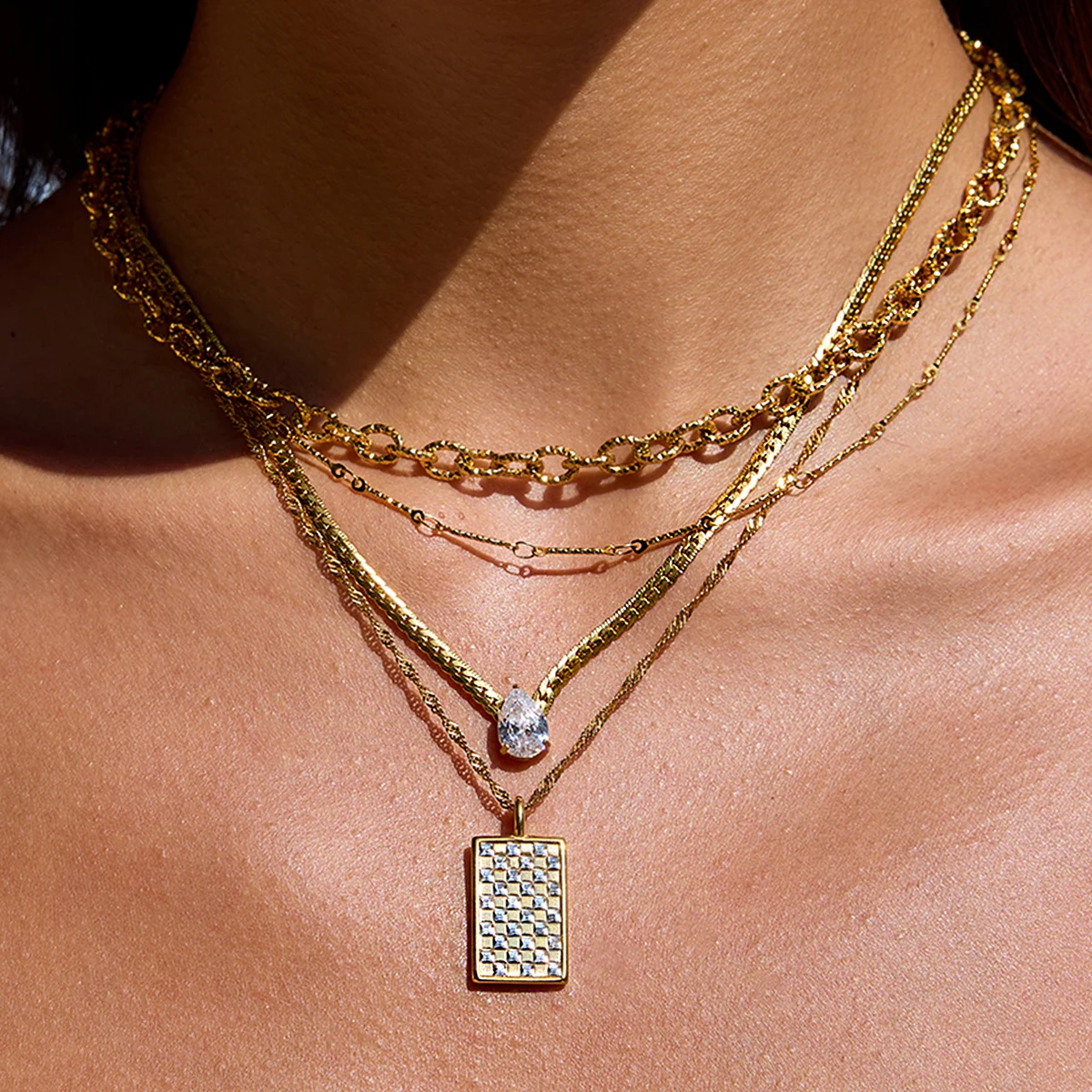 Gold-Tone Zircon Pendant Necklace for Women 2 Gold-Tone Zircon Pendant Necklace for Women - Image 2